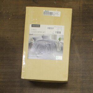 NEW 510 Design Fluffy Ribbed Plush 2-Pc. Comforter Set Gray Ombre Twin / Twin XL